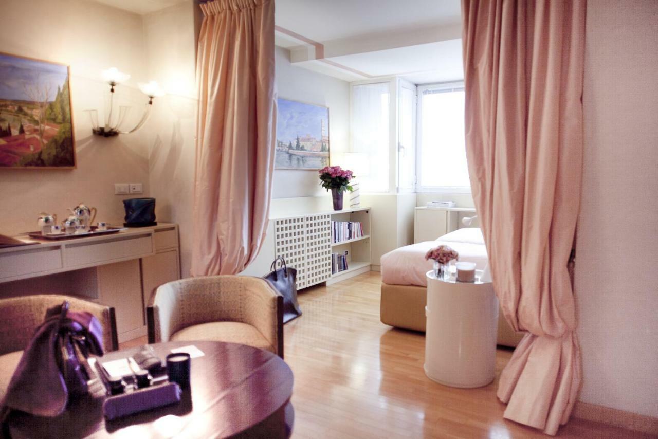 Il Garofano Rosa Apartment Verona Ngoại thất bức ảnh